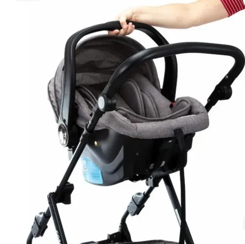 Vendo carrinho de bebê