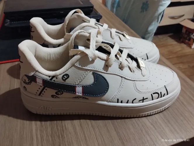 Nike Air Force Tam 38, Sem uso!