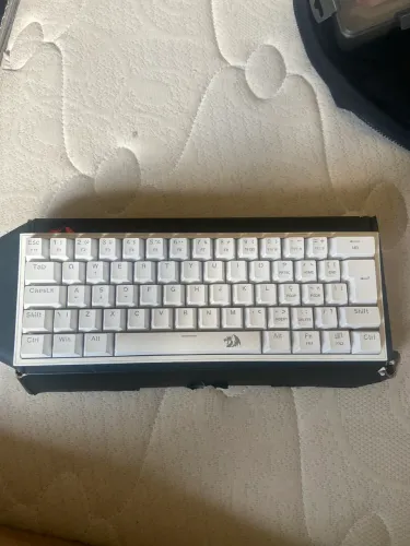 TECLADO REDRAGON FIZZ RAINBOW