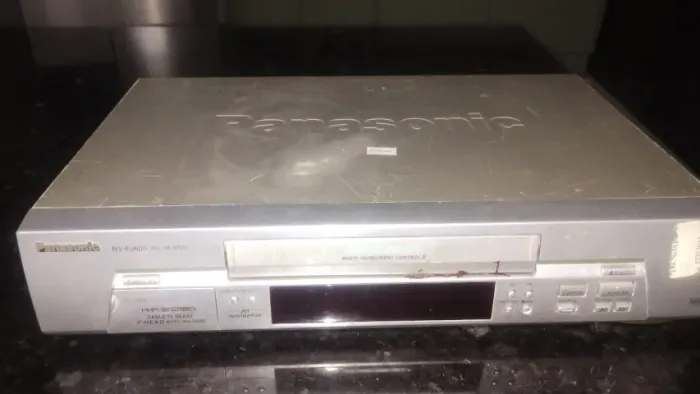 SUCATA VÍDEO CASSETE PANASONIC NV FJ605 NÃO FUNCIONA