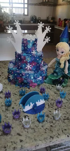 Lindo Kit FROZEN Festa com Pelúcias
