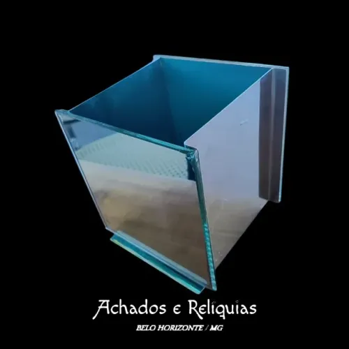 LINDO VASO DE METAL E VIDRO ESPELHADO 