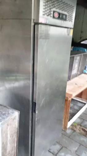 Refrigerador Vertical Inox Gold Line COZIL.