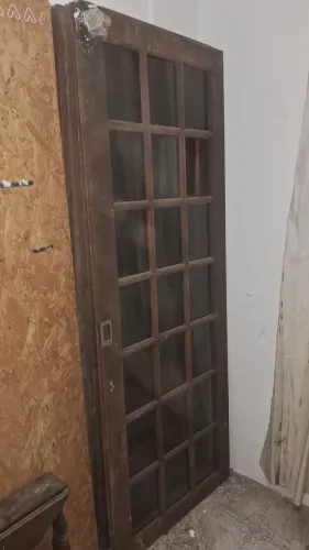Portas antigas 2,00 X 75cm 100,00 cada