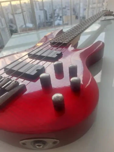Baixo ESP LTD B204 FM