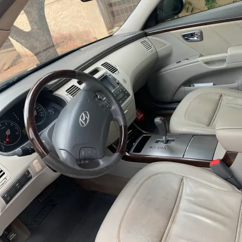 Hyundai Azera GLS 3.3 V6 24V 4P Aut. 2011