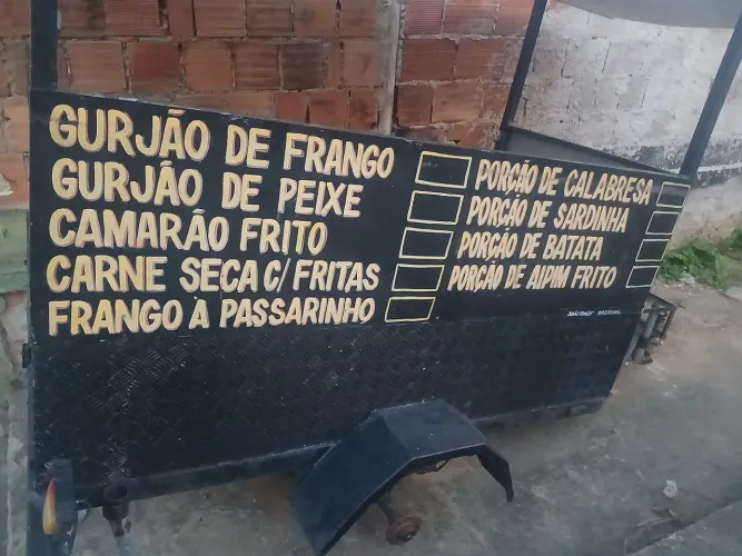 Barraca com reboques