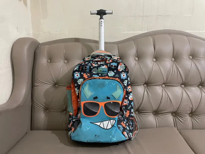 Mochila de Rodinhas Puket