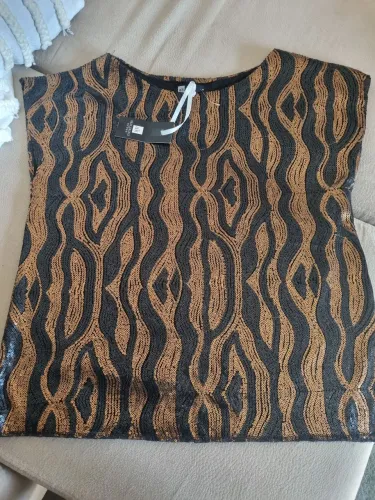 Blusa de paetês nova