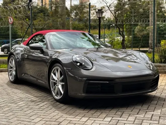 Porsche 911 Carrera Cabriolet 3.0 H6 PDK 2024