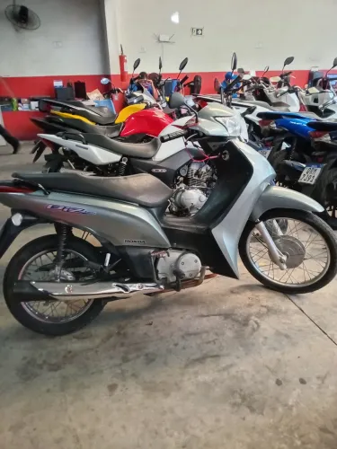 HONDA BIZ 2015 Vitória motors