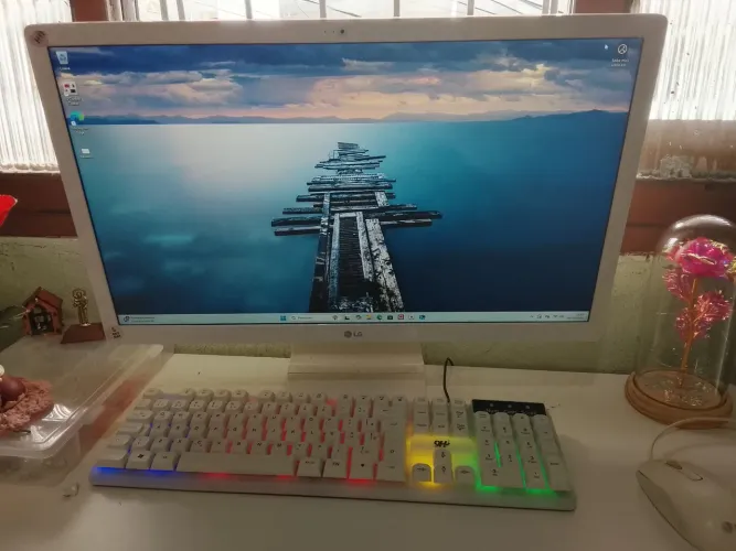 Computador de mesa- All-in-One