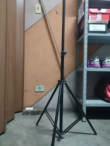 Kit 2 Tripé Para Caixa De Som 1.2m 5 Níveis Altura(** decorações e acessório não inclusos