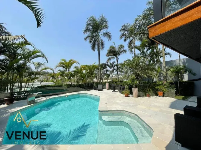 Casa à venda no Condomínio Arujá 5 Alto padrão em Arujá/SP
