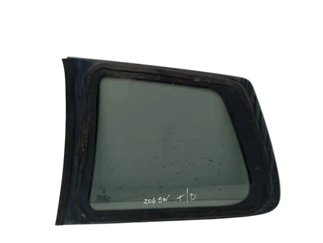Vidro Fixo Traseiro Direito Peugeot 206 Sw 1.4 2002 2003 04