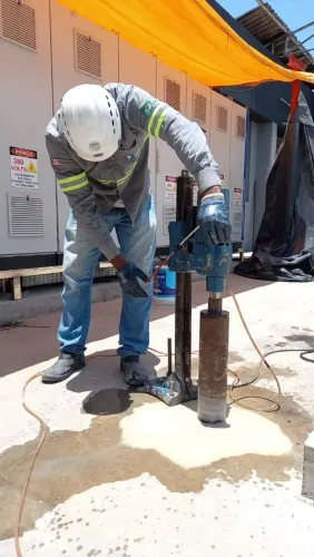 Perfuramos concreto.