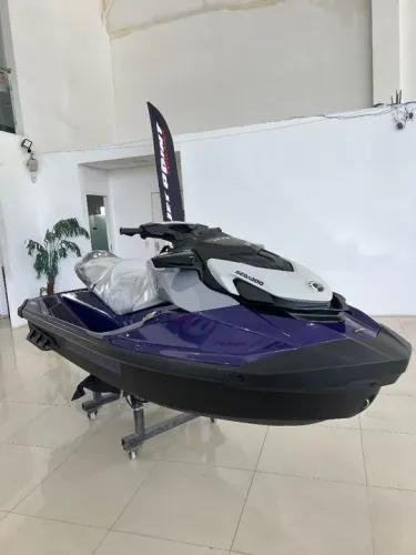 JET SKI SEA DOO GTi 170 SE 2025, 3 Lugares, Seminovo, TROCO/PARCELO 36x