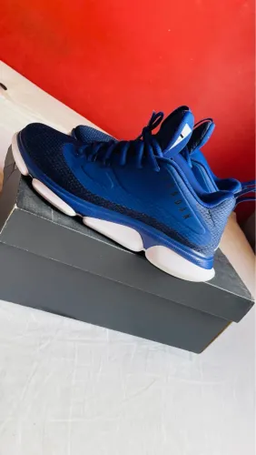 AIR JORDAN - TAM 40 (ACEITO CARTÃO CRÉDITO)