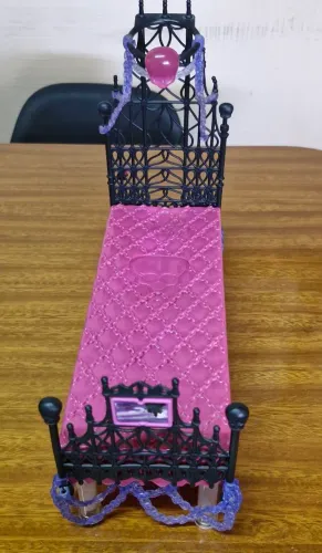 Boneca Monster High Cama Spectra 