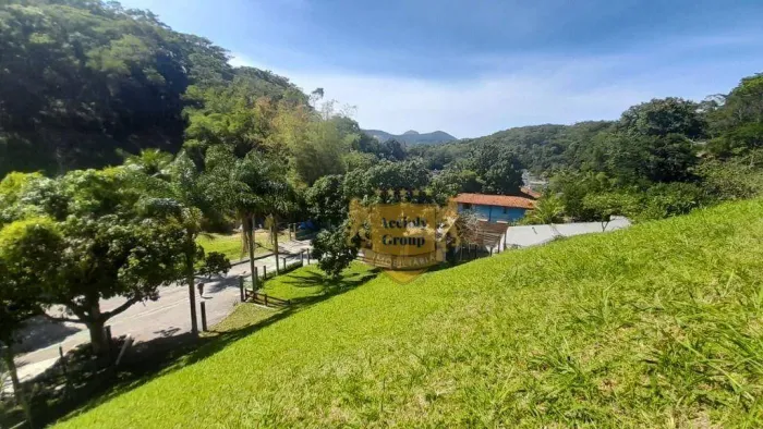 Terreno à venda, 1265 m² por R$ 380.000,00 - Serra Grande - Niterói/RJ