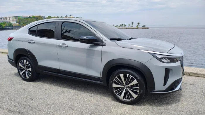 Fiat Fastback Audace 200 TB AUT (hibrído) 2025