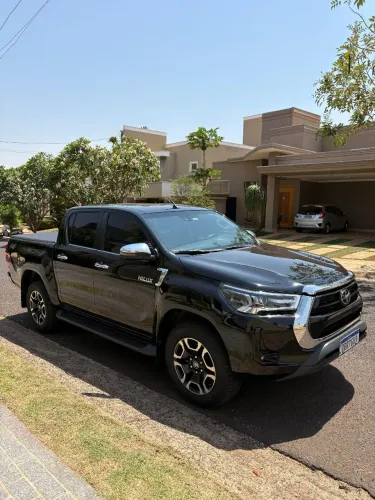 Toyota Hilux CD SRX 4X4 2.8 TDI 16V Diesel Aut. 2021