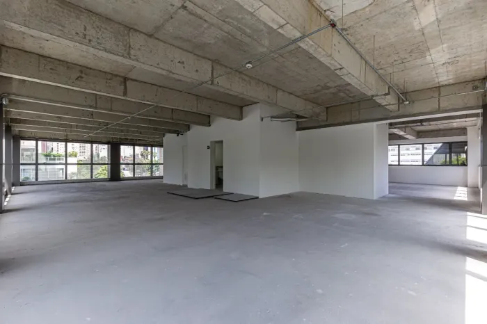 Edifício Corporativo Inteiro à Venda ou para Locação no Paraíso 4.598,17 m², 59 Vagas, Av
