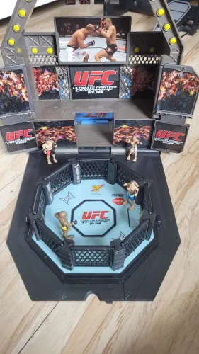 Maleta UFC Brinquedo