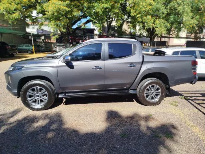 Mitsubishi L200 Triton Sport HPE-S 2.4 CD Dies. AUT 2022