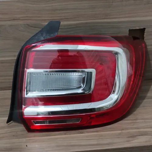 Lanterna Direita Renault Logan 2014 à 2019 265508059R