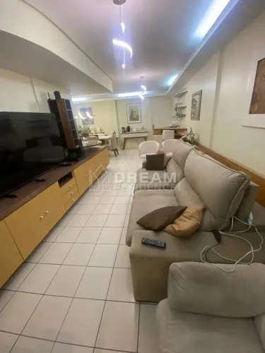 Gigante na Torre! 116m² com 3 Quartos (1 Suíte), Varanda, Piscina e 3 BANHEIROS