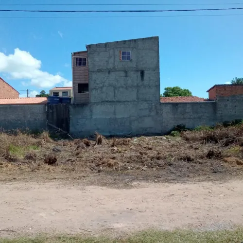 Vendo terreno na Barra Nova.