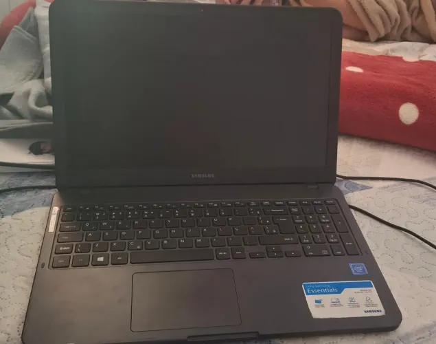 Venda NOTEBOOK SAMSUNG ESSENTIALS E20 (NP350XBE-KDABR) A VENDA!