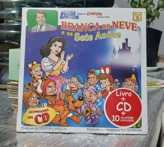 Branca de Neve - Silvio Santos para as Crianças | Livro + CD