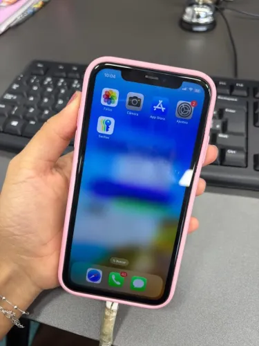 Vendo iPhone 11 por 800 reais