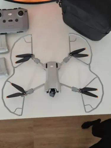 Drone DJI 3 Mini - Bateria com 9 ciclos