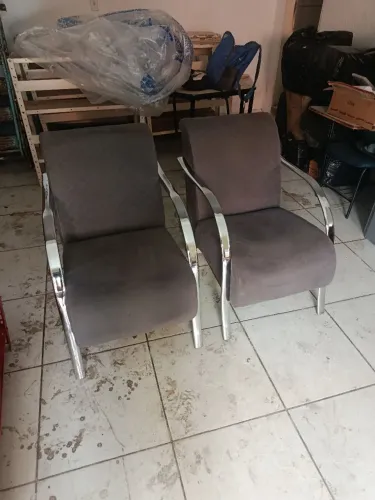 2 Poltrona cinza em ótimo estado