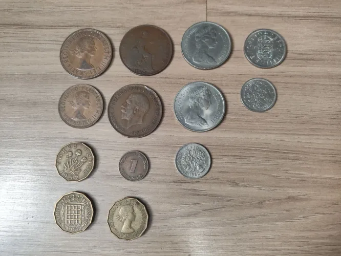Lote de moedas históricas Britânicas para colecionador