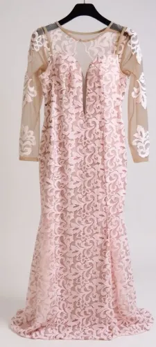 VESTIDO DE LUXO