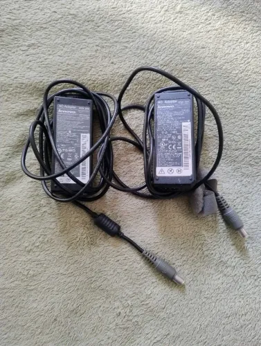 2 Carregadores Fontes Adaptadores Lenovo para Notebook