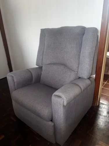 Poltrona Reclinável de Linho - Cor: Cinza