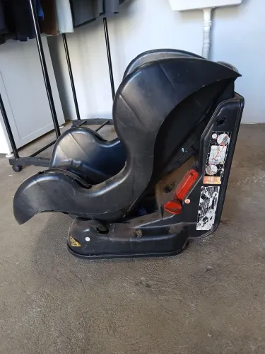 Vendo cadeirinha carro