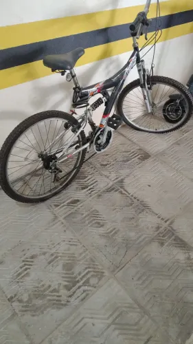 Bike barata pra trabalho e lazer.