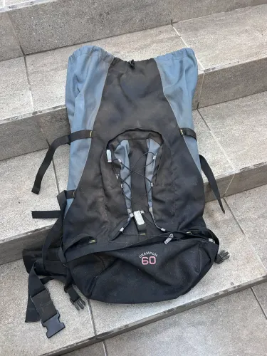 Mochila Cargueira Trilhas Camping 60 litros