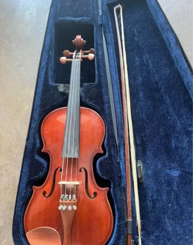 Violino HOFMA 3/4 Envernizado Completo