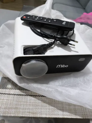 Projetor mibo 2800 lúmens