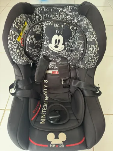 Cadeirinha para Carro Disney Trio Mickey Mouse Typo (0 a 25kg)