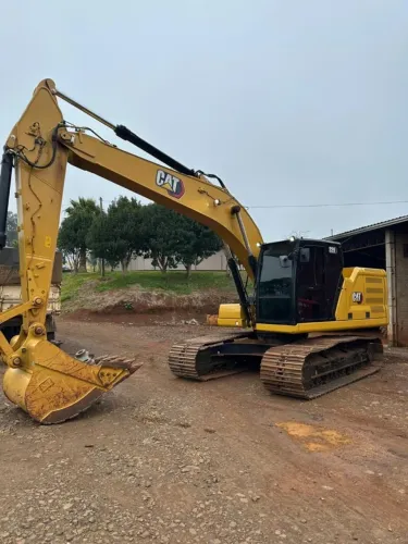 ESCAVADEIRA HIDRAULICA CATERPILLAR 320 NG ANO 2023 1600 HORAS