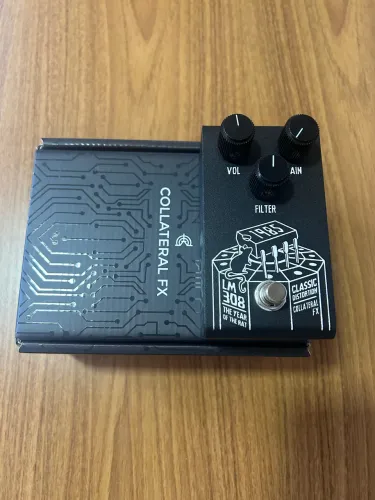 PEDAL COLLATERAL FX THE YEAR OF THE RAT (1985)