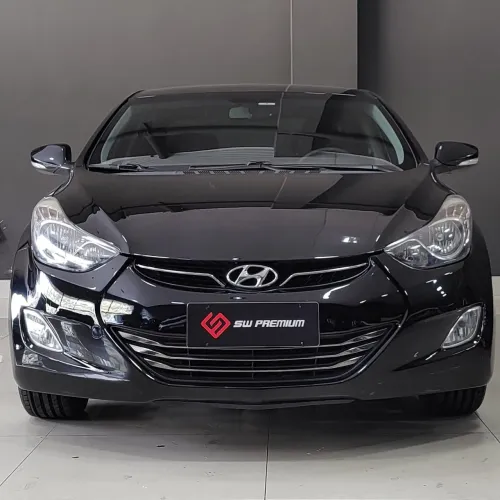 Hyundai Elantra GLS 1.8 16V Aut. 2013